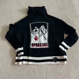 Black Aprés Ski Turtleneck Sweater with White Trim